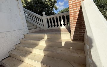 Property slide 25