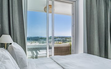 Property slide 19