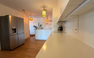 Property slide 23