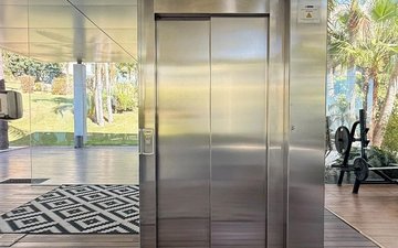 Property slide 78