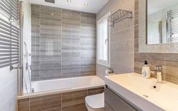 Property slide 14