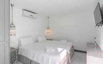 Property slide 26