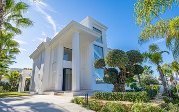 Property slide 40