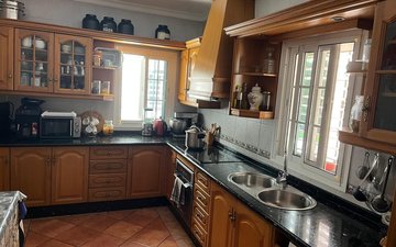 Property slide 14