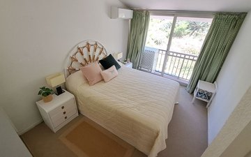 Property slide 18