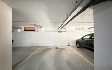 Property slide 44