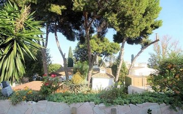 Property slide 23