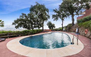 Property slide 17