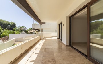 Property slide 17