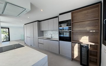 Property slide 23