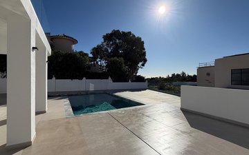 Property slide 4