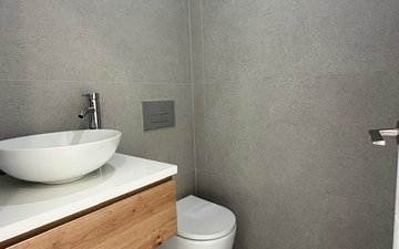 Property slide 42