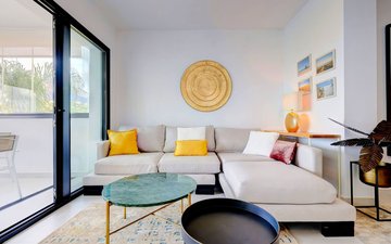 Property slide 10