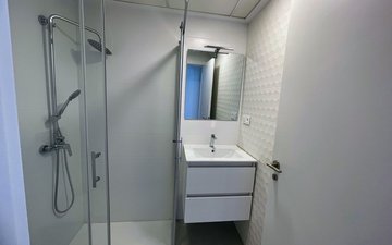 Property slide 19