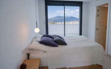 Property slide 20