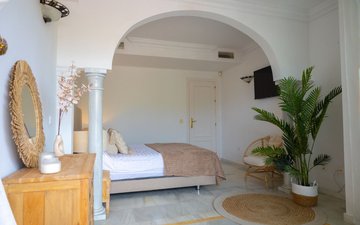 Property slide 21