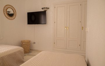 Property slide 27