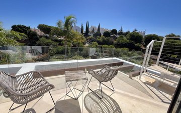 Property slide 25