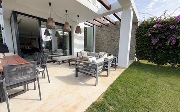 Property slide 45