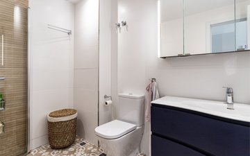 Property slide 14
