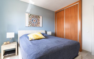 Property slide 16