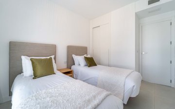 Property slide 21