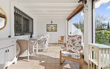 Property slide 20