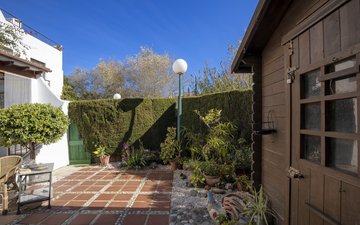Property slide 27