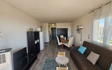 Property slide 17