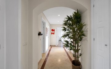 Property slide 38