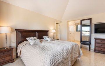 Property slide 10
