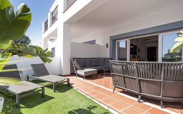 Property slide 10