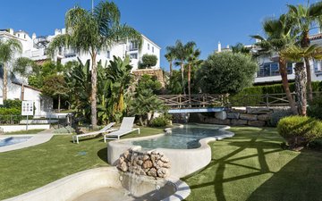 Property slide 25