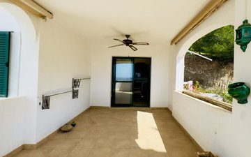 Property slide 22