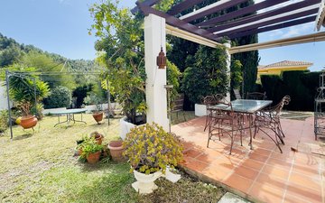 Property slide 39