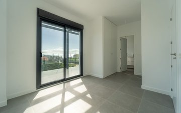 Property slide 21