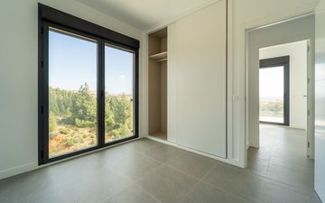 Property slide 30