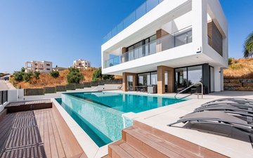 Property slide 22