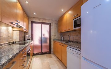 Property slide 21