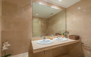 Property slide 30