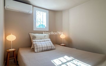 Property slide 46