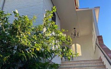 Property slide 74