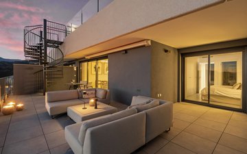 Property slide 15