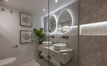 Property slide 16