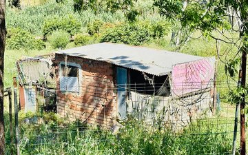 Property slide 16