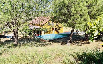 Property slide 19