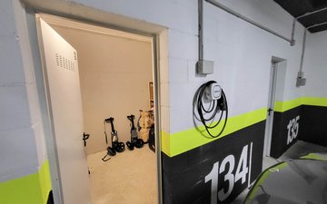 Property slide 20