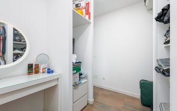 Property slide 20