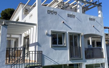 Property slide 16