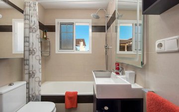 Property slide 25